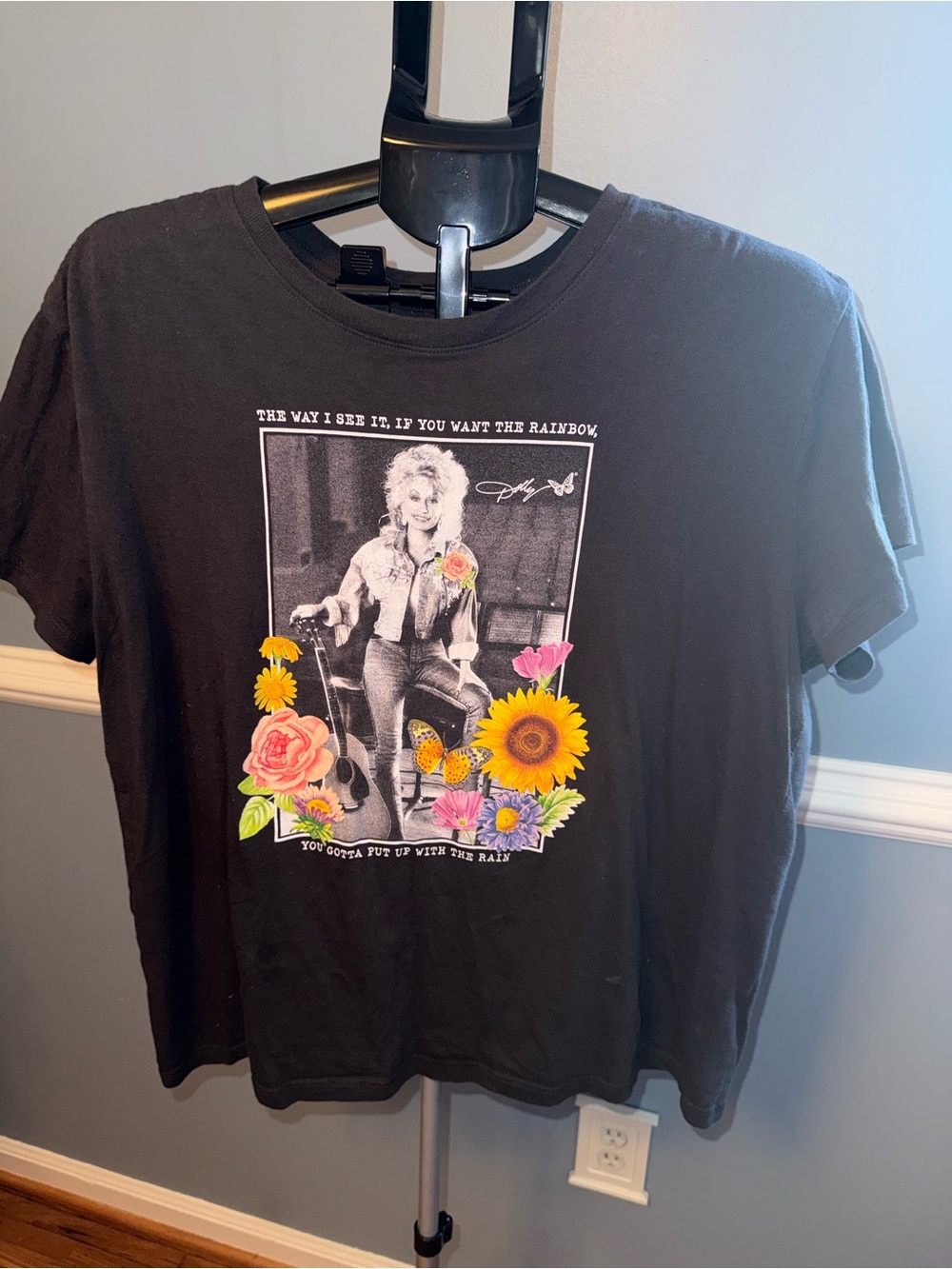 Dolly Parton Tribute Rainbow Flowers Graphic Tee Black XL Country Music 🌈